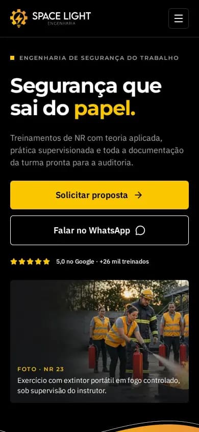 Site da Space Light aberto no celular